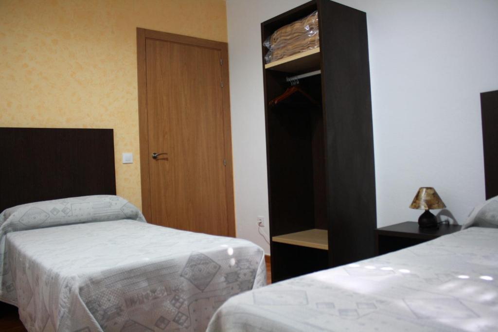 Aparthotel Can Gallart Santa Coloma De Farners Room photo