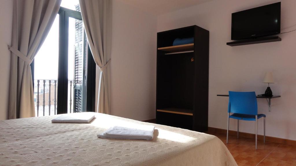 Aparthotel Can Gallart Santa Coloma De Farners Room photo